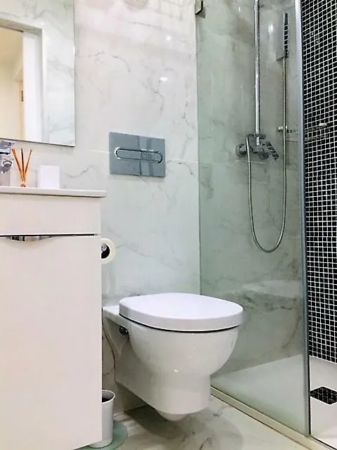 Inn Lisbon, Alfama Fado Studio