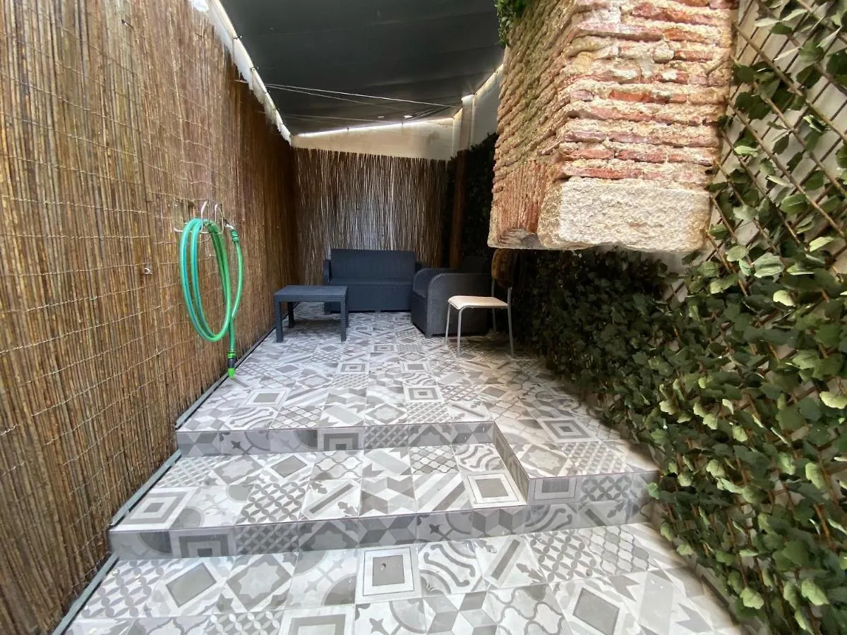 Inn Lisbon, Alfama Fado Studio
